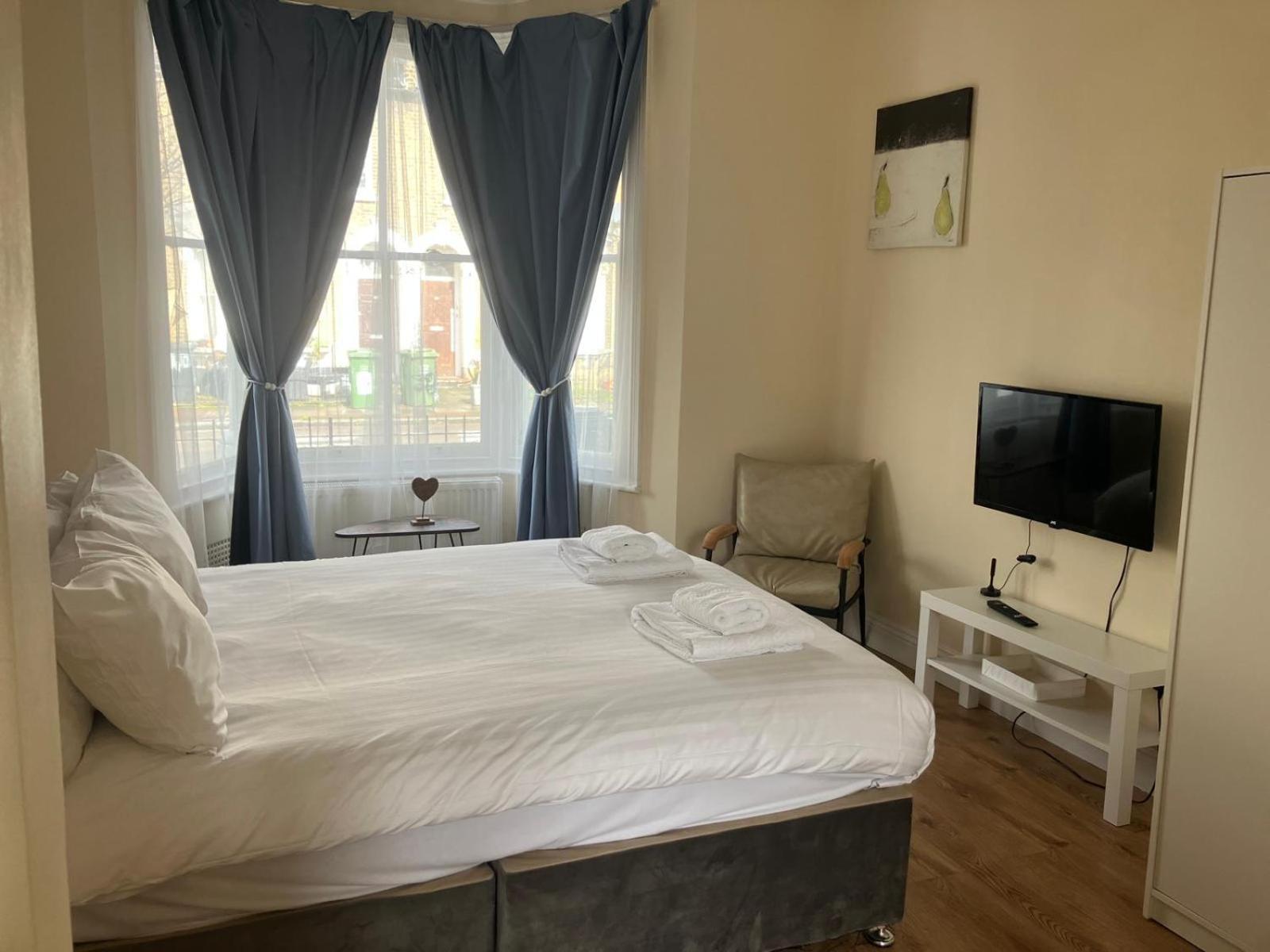 Specious Studio Flats Londra Esterno foto
