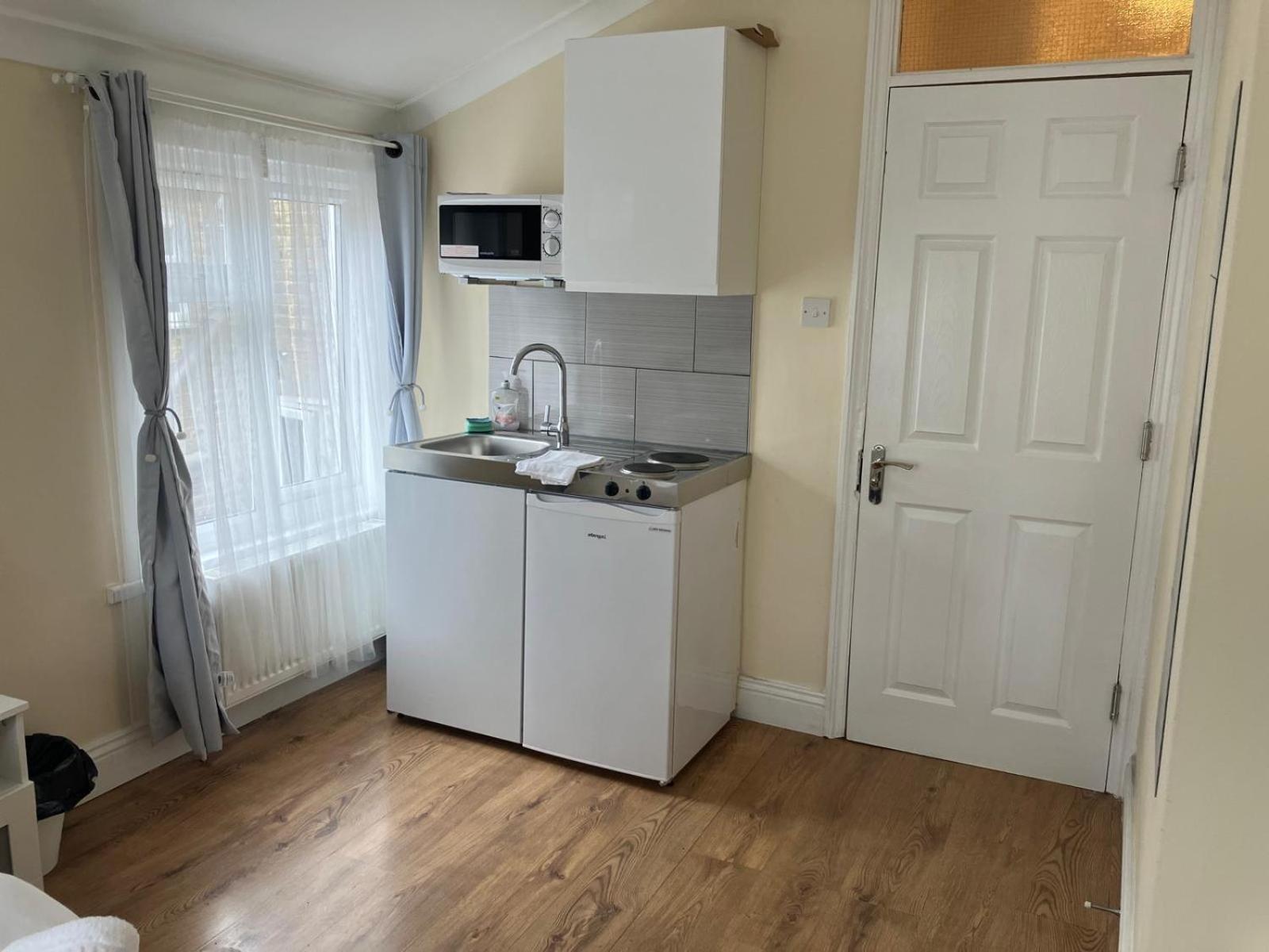 Specious Studio Flats Londra Esterno foto
